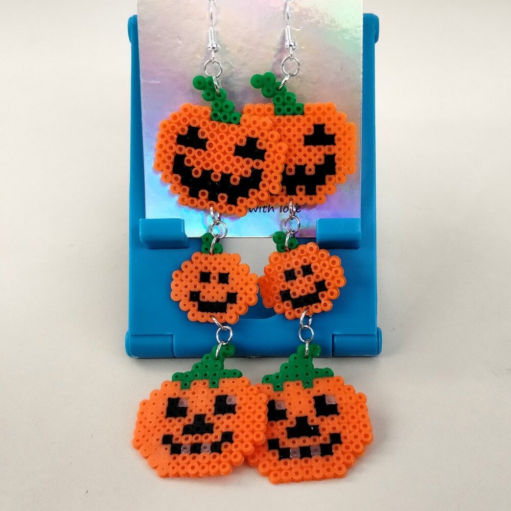 Jack-O-Lantern Earrings Festive Halloween / Pearler Beed earrings.